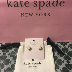 ♠️KATE SPADE GLITTER GUMDROP STUDS EARRINGS (NWT)